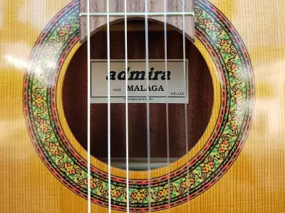 قیمت و خرید گیتار آدمیرا آلبا پک